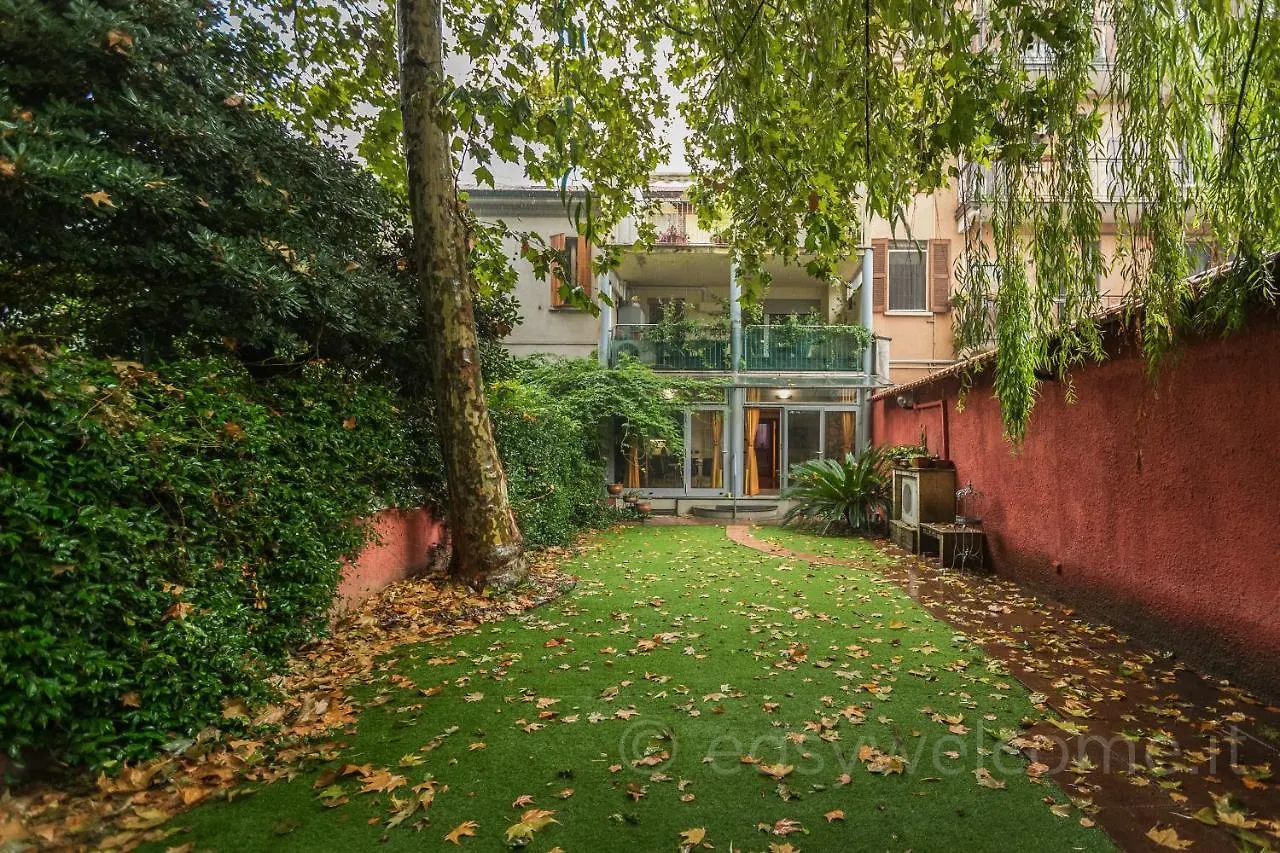 Easy Welcome Fairy House Milano Apartment